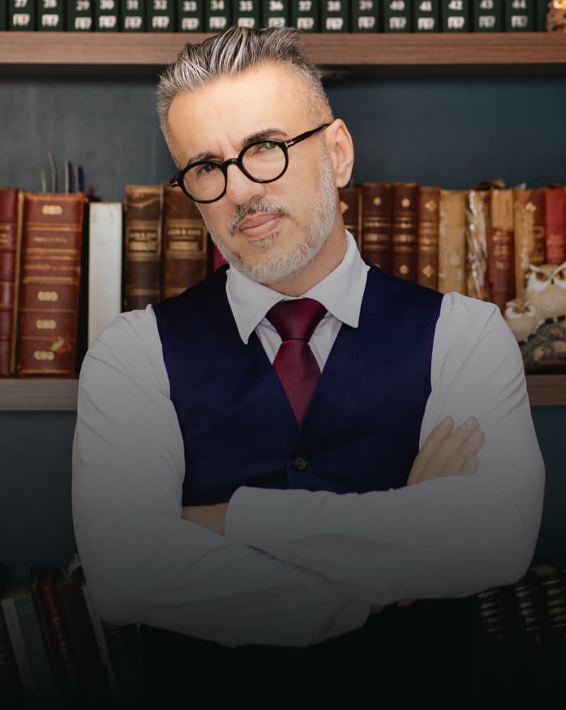 Prof. Marcos Salomão
